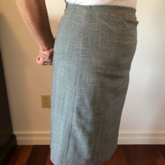 Lined Skirt - Light Grey - Picture 2 of 4